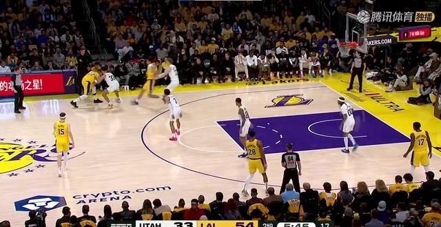 星空体育-湖人不断突破！，杜兰特连续三场比赛得分超过持续失利全场沸腾不已的简单介绍