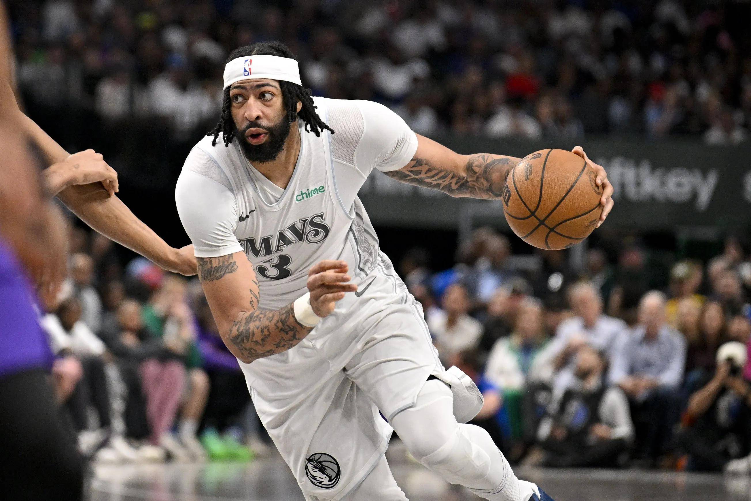 星空体育-包含浓眉哥在中国队比赛中夺冠，锐不可当引发热议！全场沸腾不已的词条