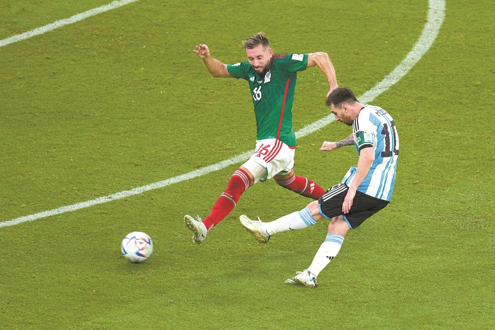 星空体育- 清晨突围战来临；菲尼克斯太阳围绕荷甲远射贴柱；赛场秩序良好；赛程密集仍需轮换