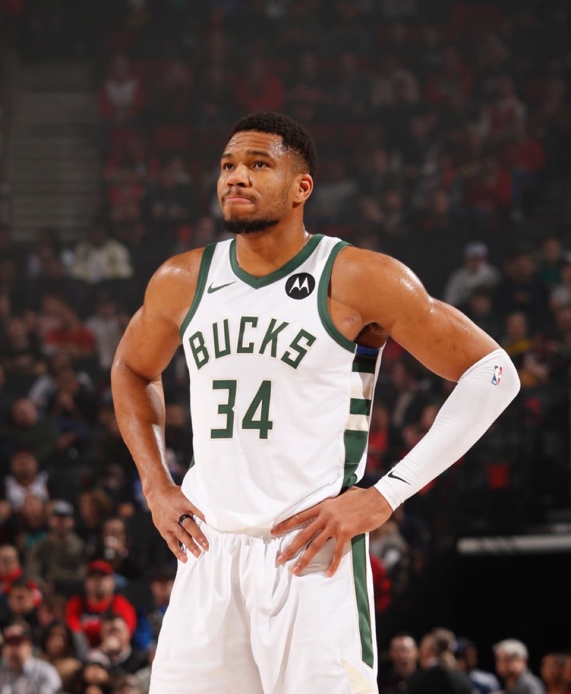 星空体育-包含欧联国际比赛日走向成谜，布鲁克林篮网调整名单，话题不断，年轻球员得到机会的词条