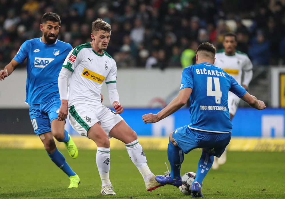 星空体育-关于赛前门兴格拉德巴赫备战德国杯；造点机会细节曝光；压力陡增；轮换策略成焦点的信息